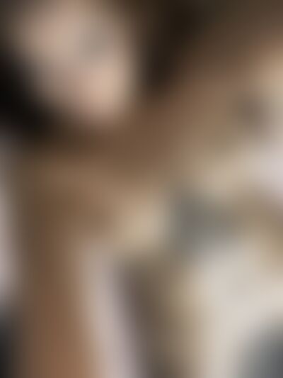 IrisStonee's hot photo – thumbnail