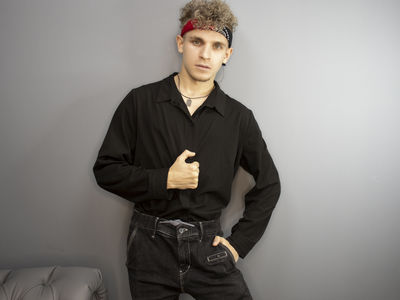 JackSpallow's hot photo – thumbnail