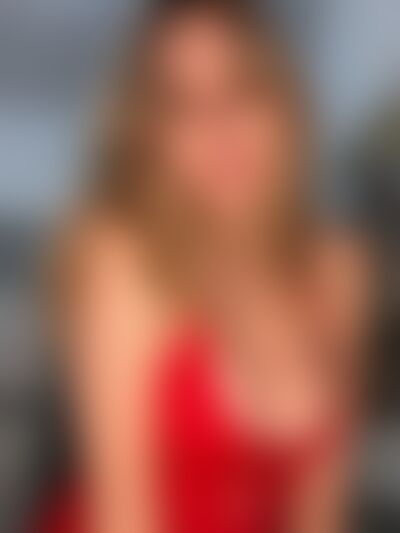 1fb4d216-be56-4a62-abd9-eb30bdfbbd57's hot photo – thumbnail